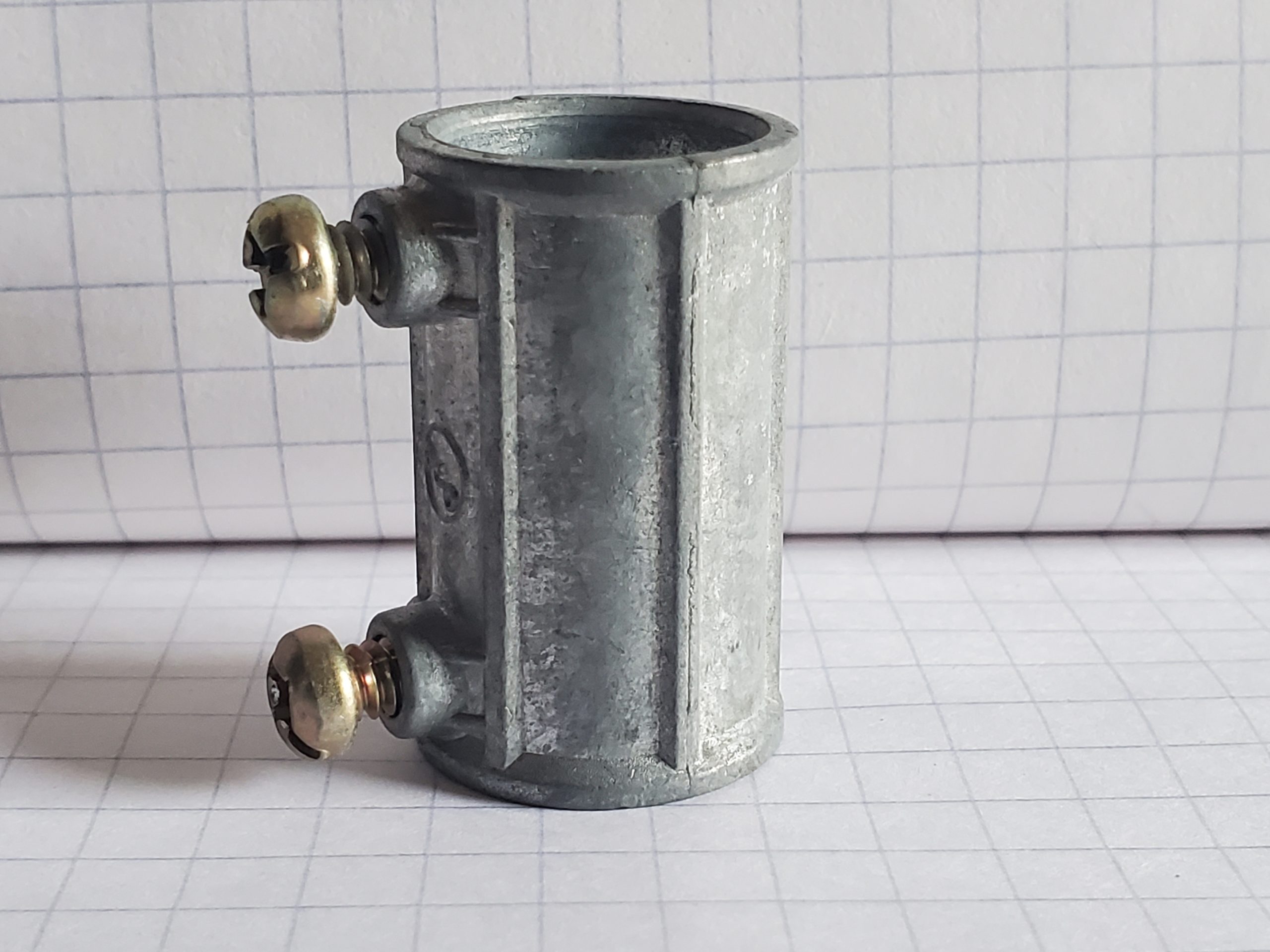 3 4 EMT Coupler With Set Screw Box Of 20 Omega Electric Controls 